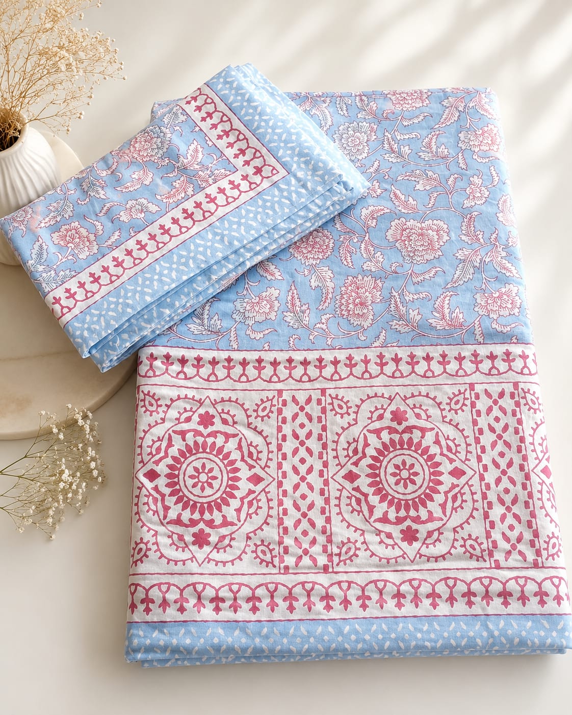 Gulnaar Sky Bloom 260 TC Cotton Bedsheet