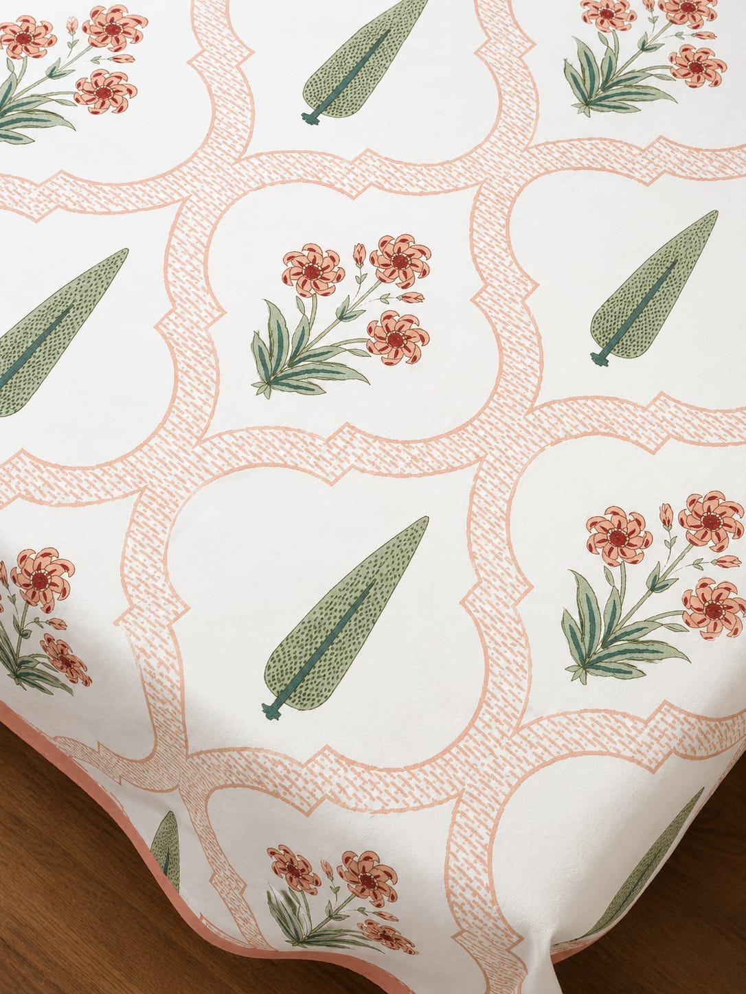 Suraj Vatika Pastel 260 TC Cotton Bedsheet