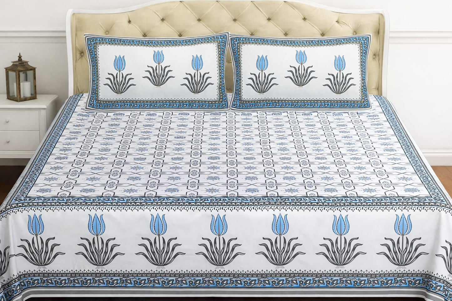 White blue lotus cotton king bedsheet with pillow covers