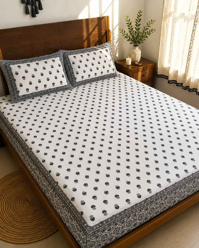 Charcoal Buti Border Fitted Bedsheet Set – King Size