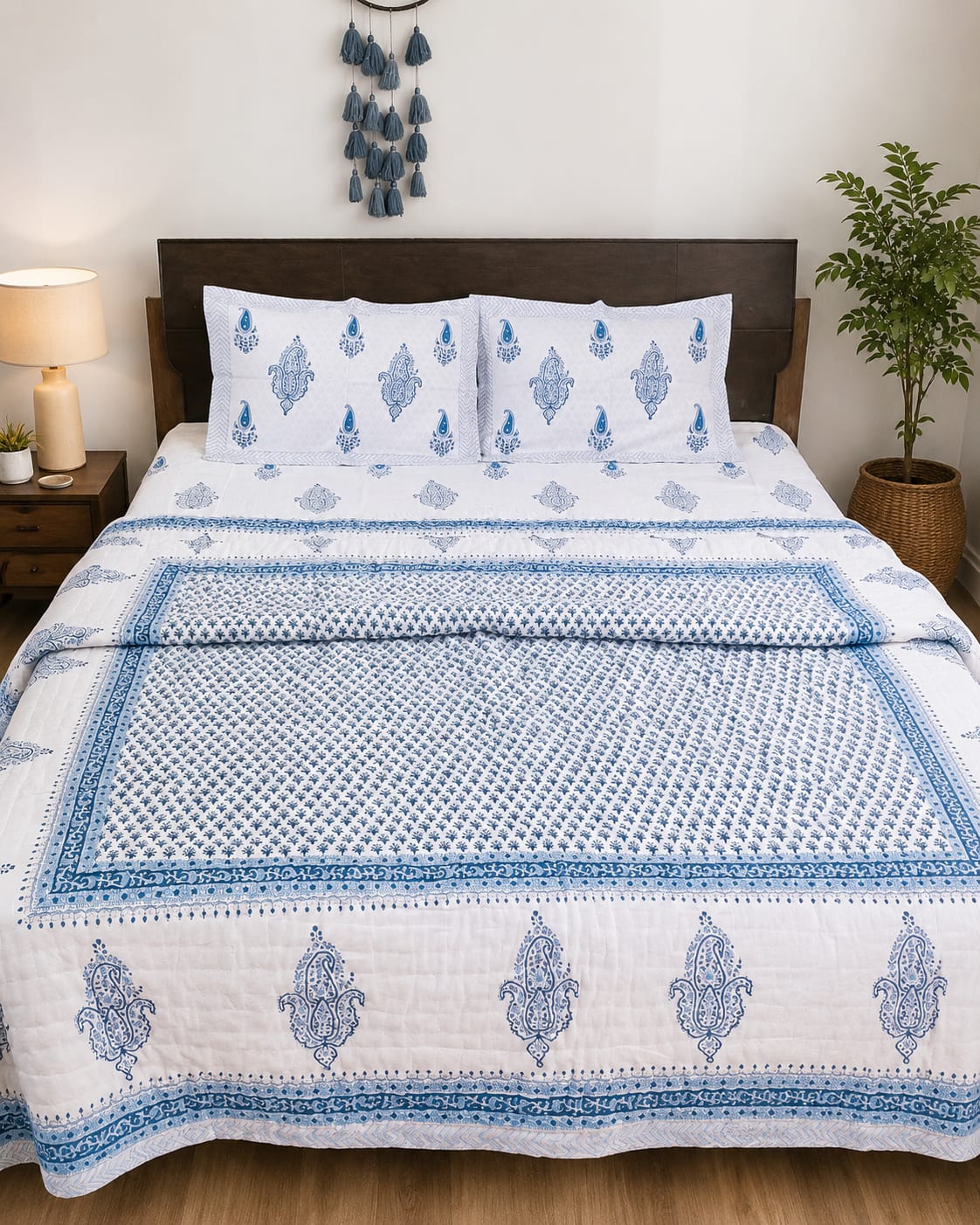 Royal Paisley Blue Pure Handblock Quilt & Bedsheet Combo – 108×108 | One Piece Luxury Set