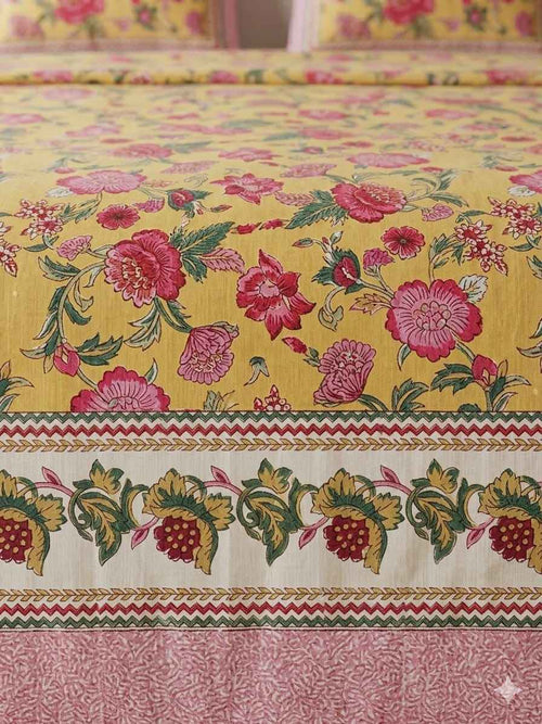Butter Yellow Floral Cotton King Size Bedsheet - Bedsheet Set - ChapaSsyahii