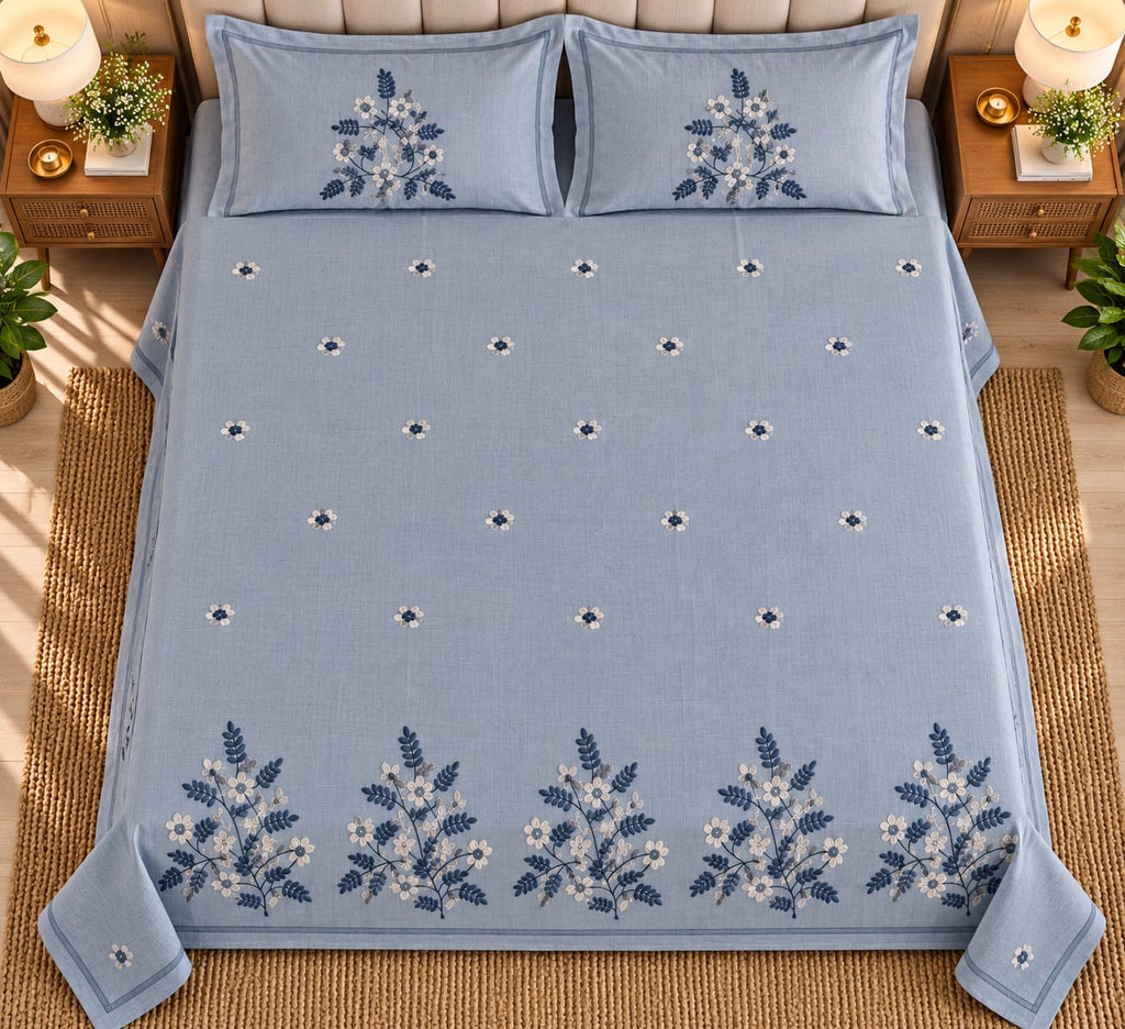 Delft Blue Fern Blossom bedsheet top view