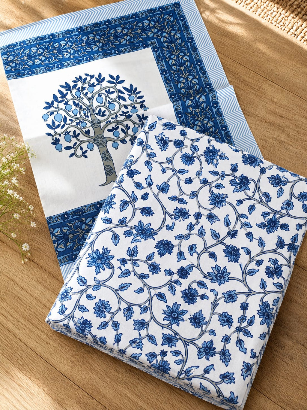 Neel Pushp Lata Border Single Bedsheet – 100% Cotton | 240 TC - Single Bedsheet - ChapaSsyahii